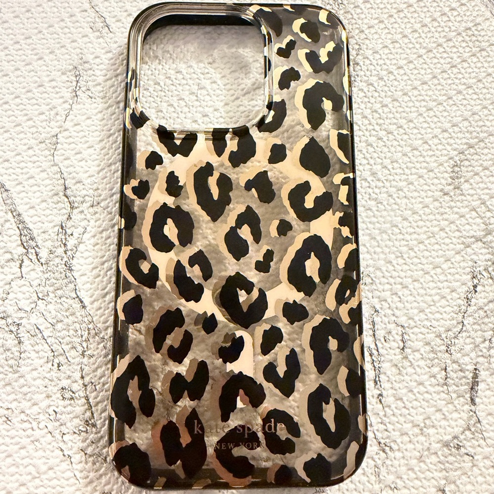 Mag safe compatible worn